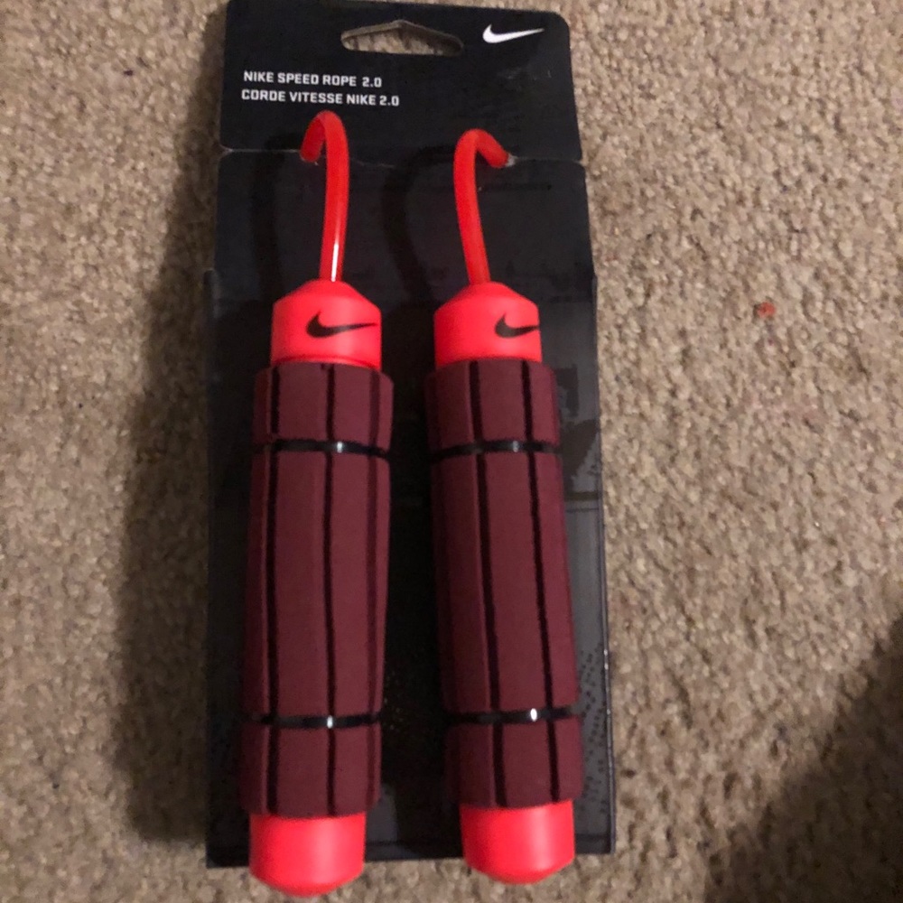 Nike jumprope good for losing quarantine Weight.